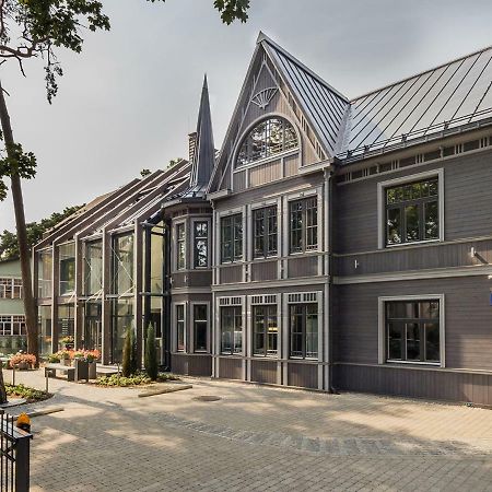 Osobnyak Aparthotel ยูร์มาลา ภายนอก รูปภาพ