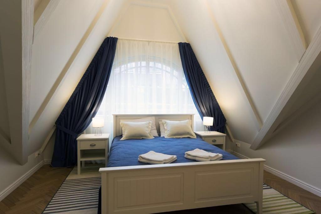 Osobnyak Aparthotel ยูร์มาลา ภายนอก รูปภาพ