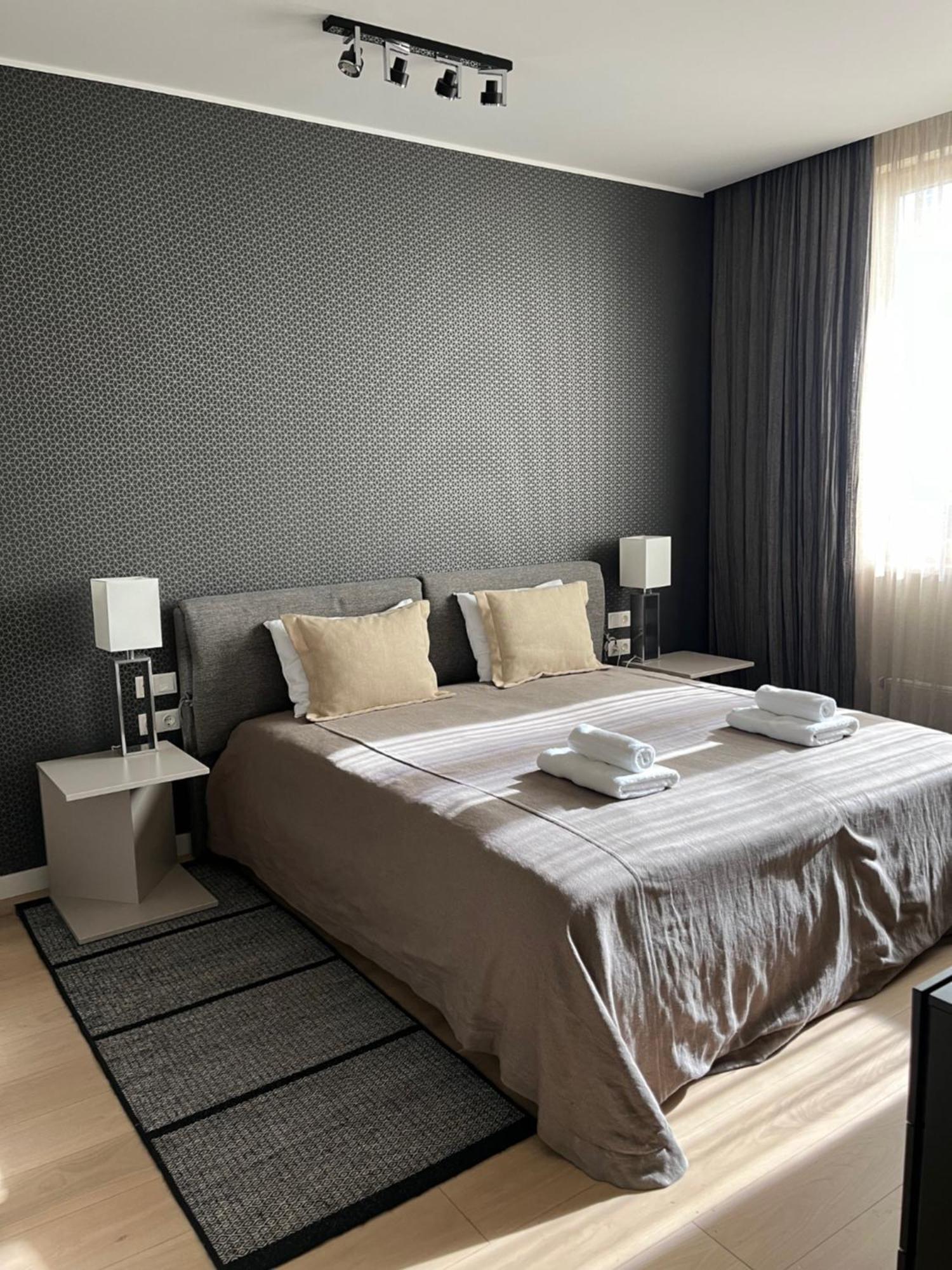 Osobnyak Aparthotel ยูร์มาลา ภายนอก รูปภาพ