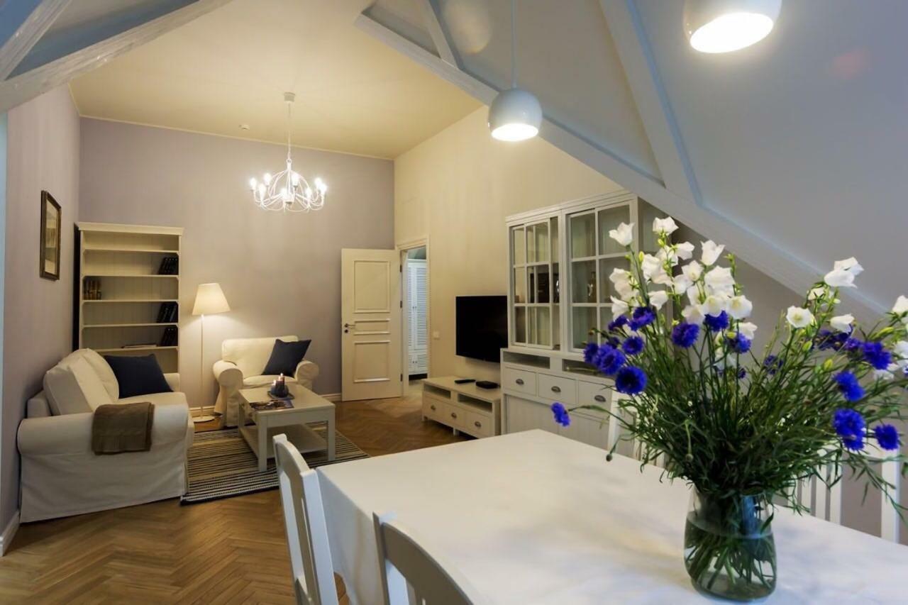 Osobnyak Aparthotel ยูร์มาลา ภายนอก รูปภาพ